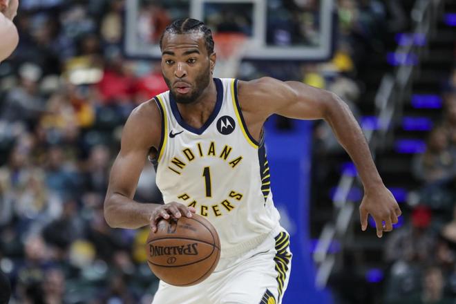 中国男篮擒关岛 小组第一晋级正赛.