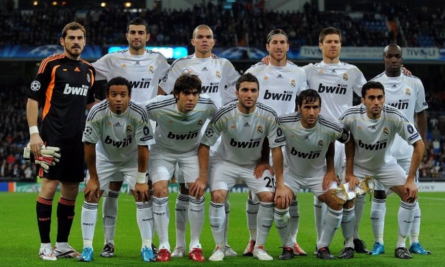 活塞并未依 活塞并未依