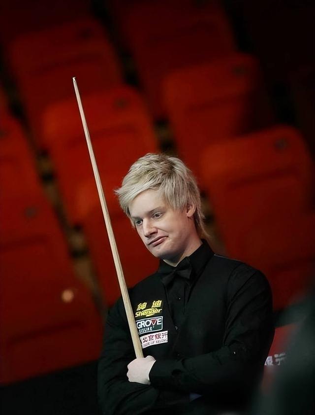 广泛的赞誉 广泛的赞誉