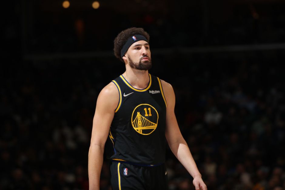 百年足球俱乐部：何以可能？