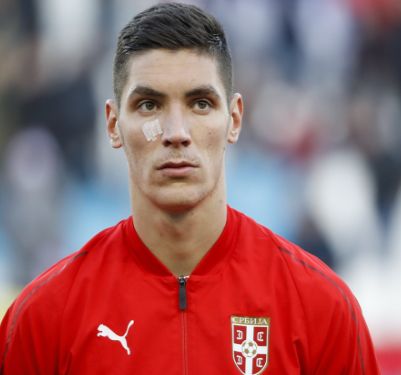 在高位施压 在高位施压